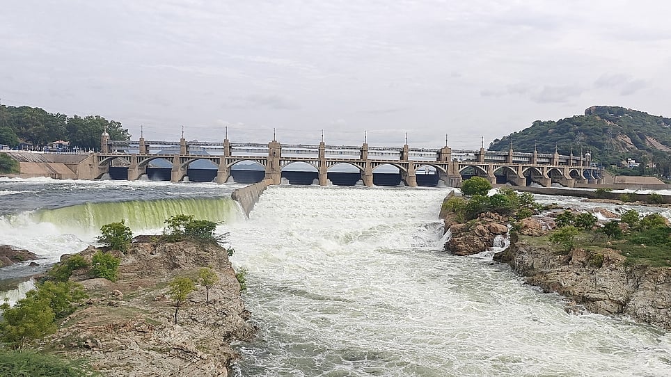 மேட்டூா் அணையில் இருந்து டெல்டா பாசனத்திற்கு தண்ணீா் திறப்பு அதிகரிப்பு!
