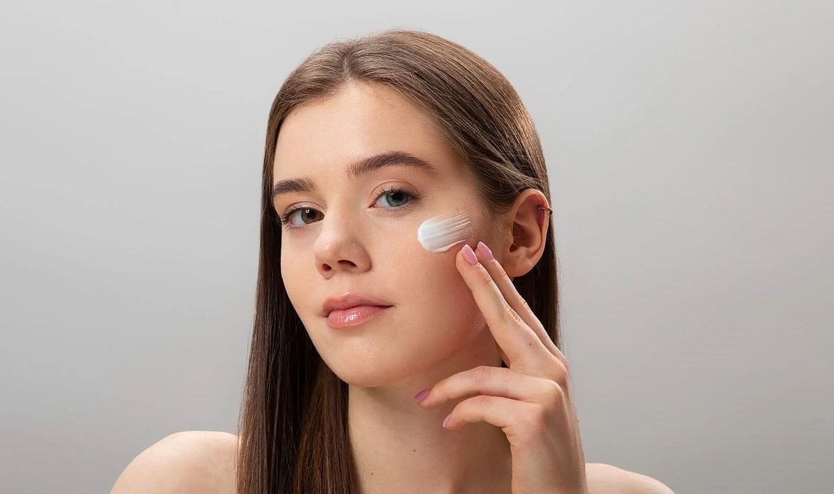 சரும அழகைக் கெடுக்கும் பானங்கள்! பளபளப்பான சருமத்திற்கு இதைச் செய்யுங்கள்!