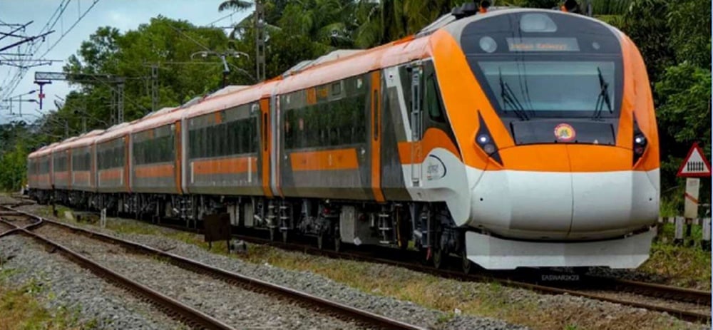 வாய்ப்பை நழுவவிடாதீர்கள்... இந்திய ரயில்வேயில் 8,858 காலிப்பணியிடங்களுக்கு விண்ணப்பங்கள் வரவேற்பு!