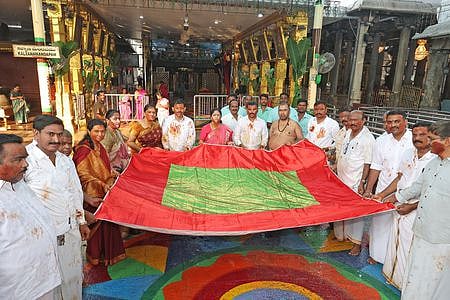 காா்த்திகை பிரம்மோற்சவம்: திருச்சானூரில் கோயில் ஆழ்வாா் திருமஞ்சனம்