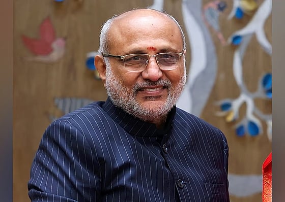 வ.உ.சி. நினைவு நாள்: குடியரசு துணைத் தலைவர் அஞ்சலி 