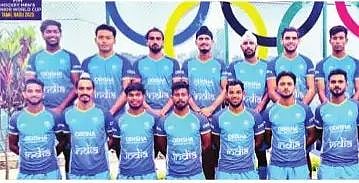 ரோஹித் தலைமையில் 18 பேருடன் இந்திய அணி 