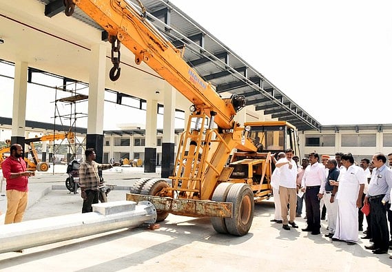 தருமபுரியில் ரூ. 39.14 கோடியில் புதிய பேருந்து நிலைய
கட்டுமானப் பணிகள்: ஆட்சியா் ஆய்வு