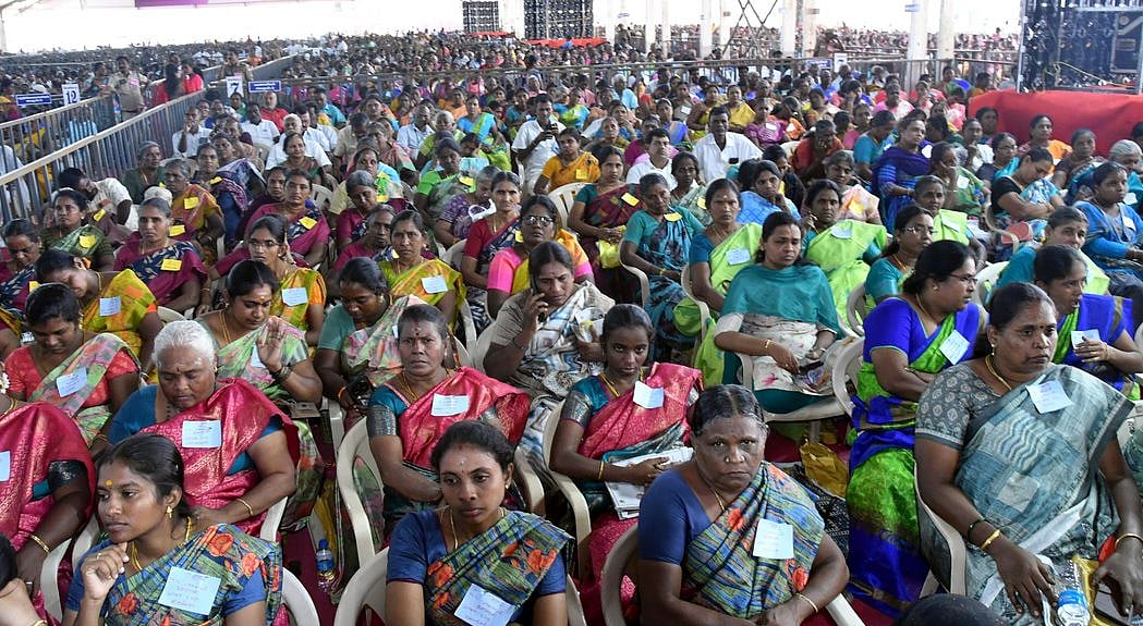 நான்கரை ஆண்டுகளில் ரூ.9,327 கோடியில் நலத்திட்டங்கள்