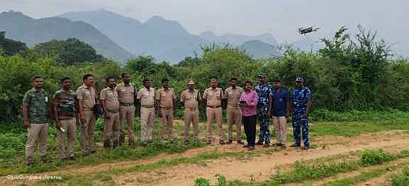 சிவகிரி வட்டத்தில் யானைகளை 
கண்காணிக்கும் பணியில் ‘ட்ரோன்’
