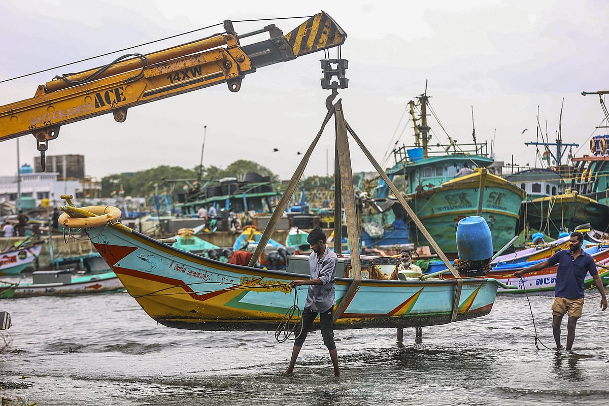 காரைக்கால் மீனவர்கள் 14 வது நாளாக கடலுக்குச் செல்லவில்லை!