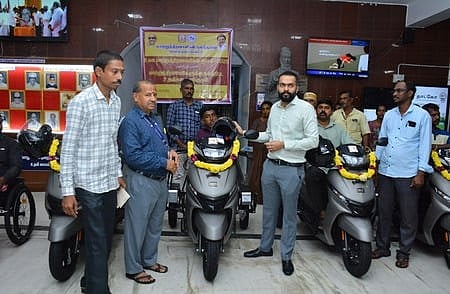 மாற்றுத்திறனாளிகளுக்கு ரூ.30.40 லட்சத்தில் நலத்திட்ட உதவிகள்