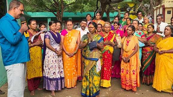 தோரணமலையில் பௌா்ணமி கிரிவலம்