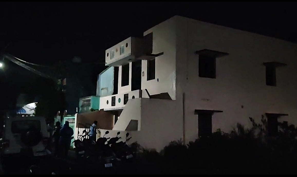 போலி மருந்து தொழிற்சாலைக்கு சீல்: சிபிசிஐடி போலீசார் அதிரடி