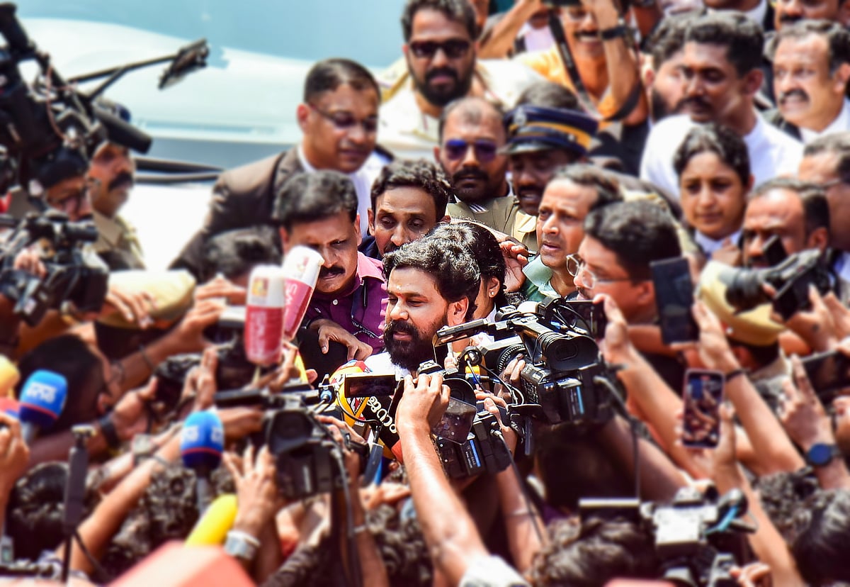 திலீப் சிறை செல்ல முன்னாள் மனைவி மஞ்சு வாரியர்தான் காரணமா? என்ன சொன்னார்?