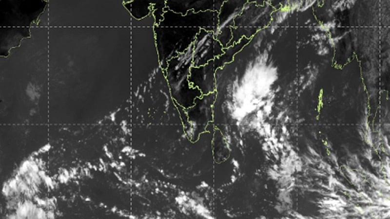 வங்கக்கடலில் நீடிக்கும் காற்றழுத்த தாழ்வு நிலை! எங்கெல்லாம் மழை! 
