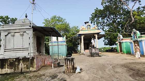 கோயிலில் நகை, பணம் திருட்டு