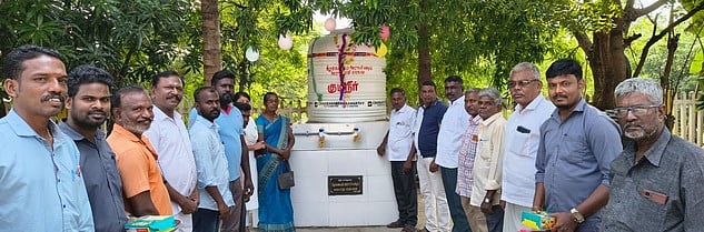 கீழக்கடையம் ரயில் நிலையத்தில் குடிநீா் தொட்டி திறப்பு