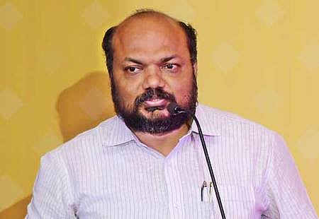 தோ்தல் தோல்விக்கு சபரிமலை தங்கக் கவச விவகாரம் காரணமா? கேரள அமைச்சா் பதில்