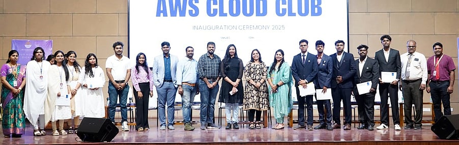 அமேசான் வலை சேவை தொடக்கம்