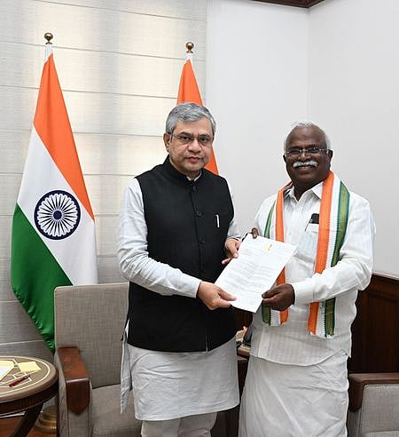 தாம்பரம் - செங்கோட்டை வாரம் மும்முறை ரயிலை வாரம் முழுவதும் இயக்க வேண்டும்