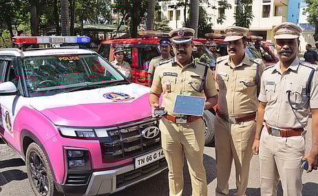 காவல் ரோந்து வாகனங்களில் ஜிபிஎஸ் கருவியுடன் கூடிய கண்காணிப்பு கேமரா வசதி அறிமுகம்