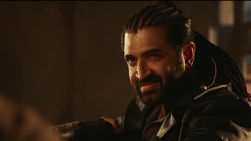 நெவர் எவர் அன்டர்எஸ்டிமேட் மீ!ரெட்ட தல டிரைலர்!