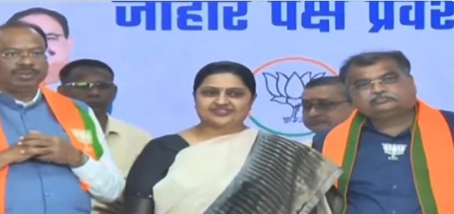 காங்கிரஸ் எம்எல்சி பதவியை ராஜிநாமா செய்தார் பிரக்ஞா சதவ்!