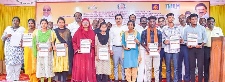 வேலைவாய்ப்பு முகாமில் 
610 பேருக்கு பணி நியமன ஆணை