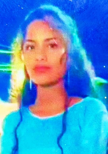 ரயில் மோதி கல்லூரி மாணவி உயிரிழப்பு