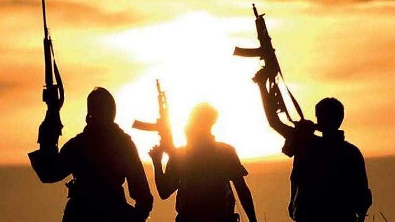 தென்னாப்பிரிக்கா: துப்பாக்கிச் சூட்டில் 3 குழந்தைகள் உள்பட 9 பேர் பலி!