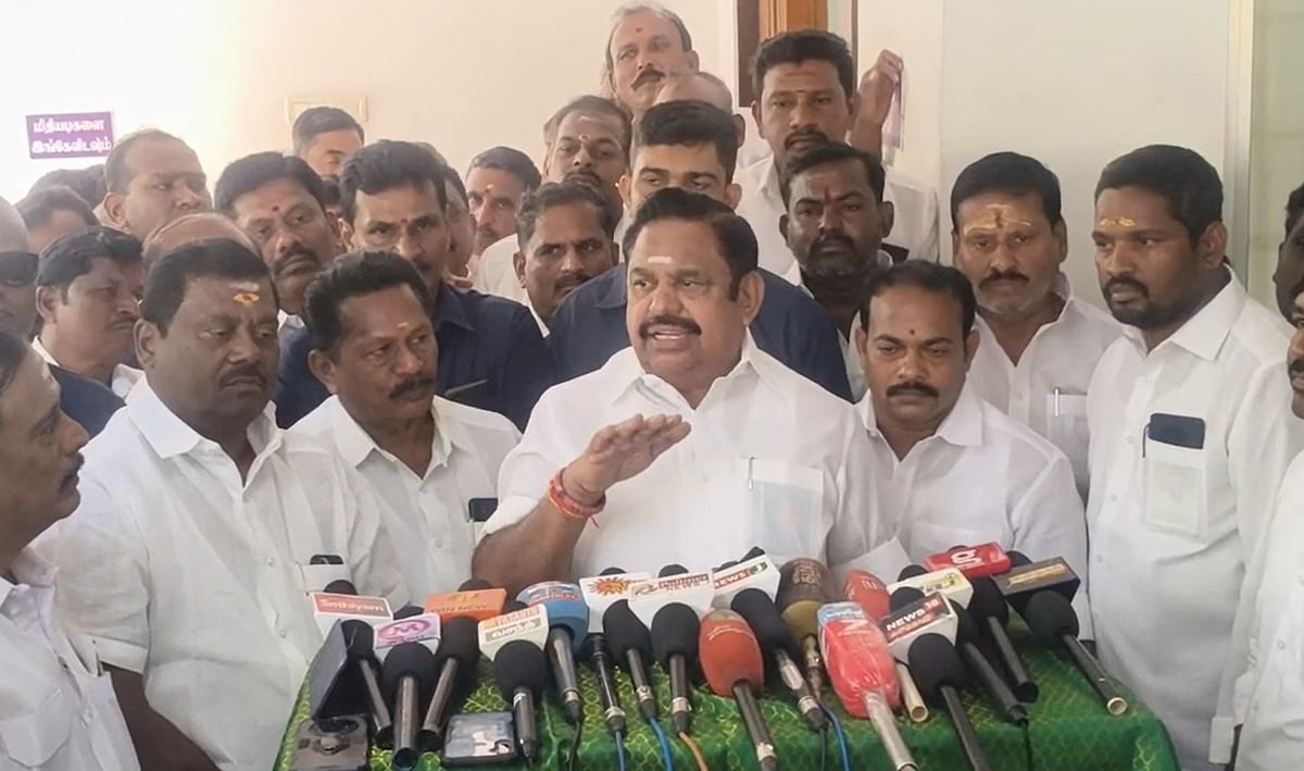 பொங்கல் பரிசுத் தொகுப்போடு ரூ.5,000 வழங்க வேண்டும்- எடப்பாடி பழனிசாமி 