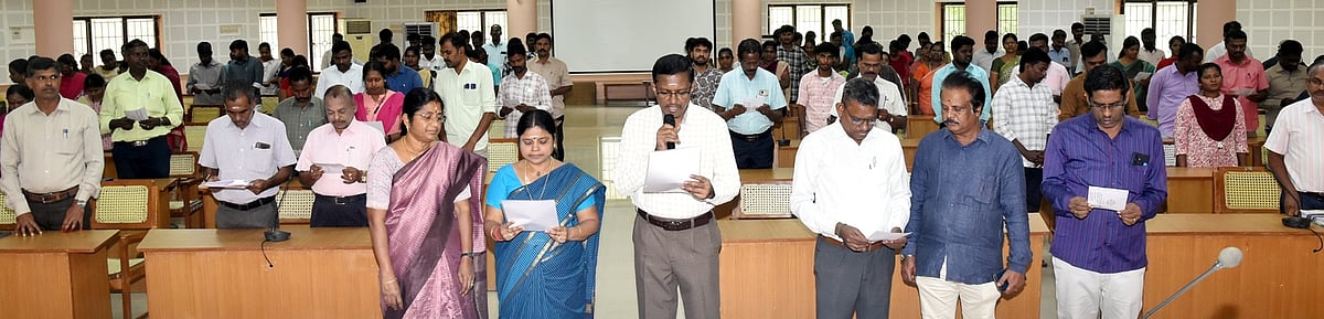 இந்திய அரசமைப்பு முகப்புரை வாசிப்பு