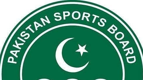 நடுவரை துரத்தி துரத்தி அடித்த வீரர்கள்... பாகிஸ்தான் கால்பந்து போட்டியில் மோதல்!