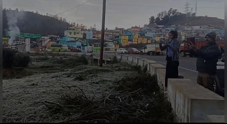 சாரல் மழையால் பனியின் தாக்கம் குறைவு!